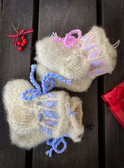 Lovikka socks for babies